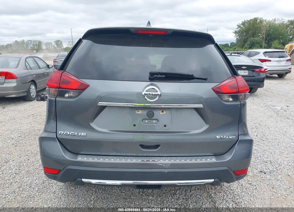 2017 NISSAN ROGUE VIN: 5N1AT2MV2HC730575