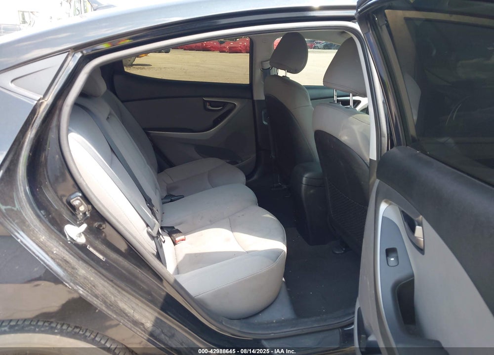 2011 HYUNDAI ELANTRA GLS VIN: 5NPDH4AEXBH033895