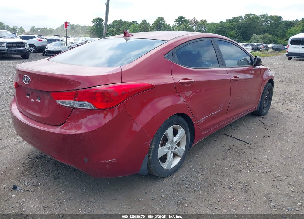 2013 HYUNDAI ELANTRA VIN: KMHDH4AE5DU660024