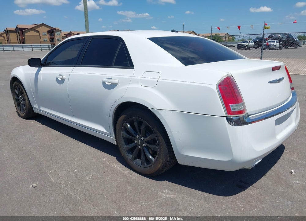 2014 CHRYSLER 300 VIN: 2C3CCAGG9EH287780