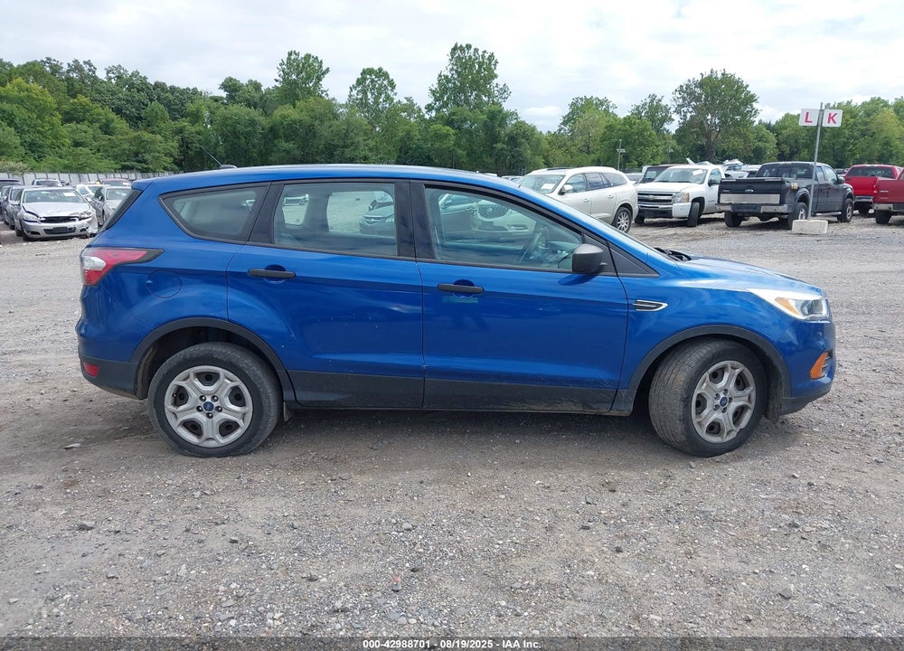2017 FORD ESCAPE VIN: 1FMCU0F73HUB37214