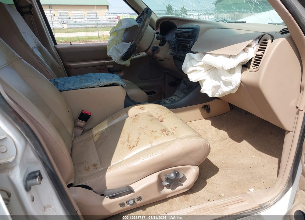 2001 FORD EXPLORER EDDIE BAUER VIN: 1FMZU74E71ZA69609