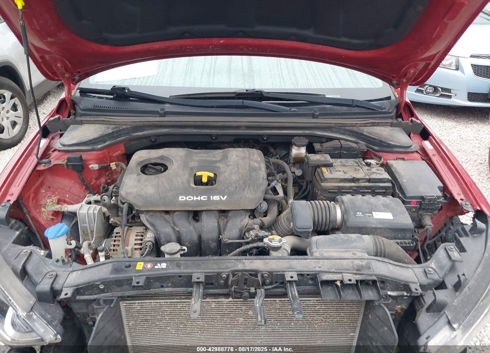 2018 HYUNDAI ELANTRA VIN: KMHD84LF9JU615461