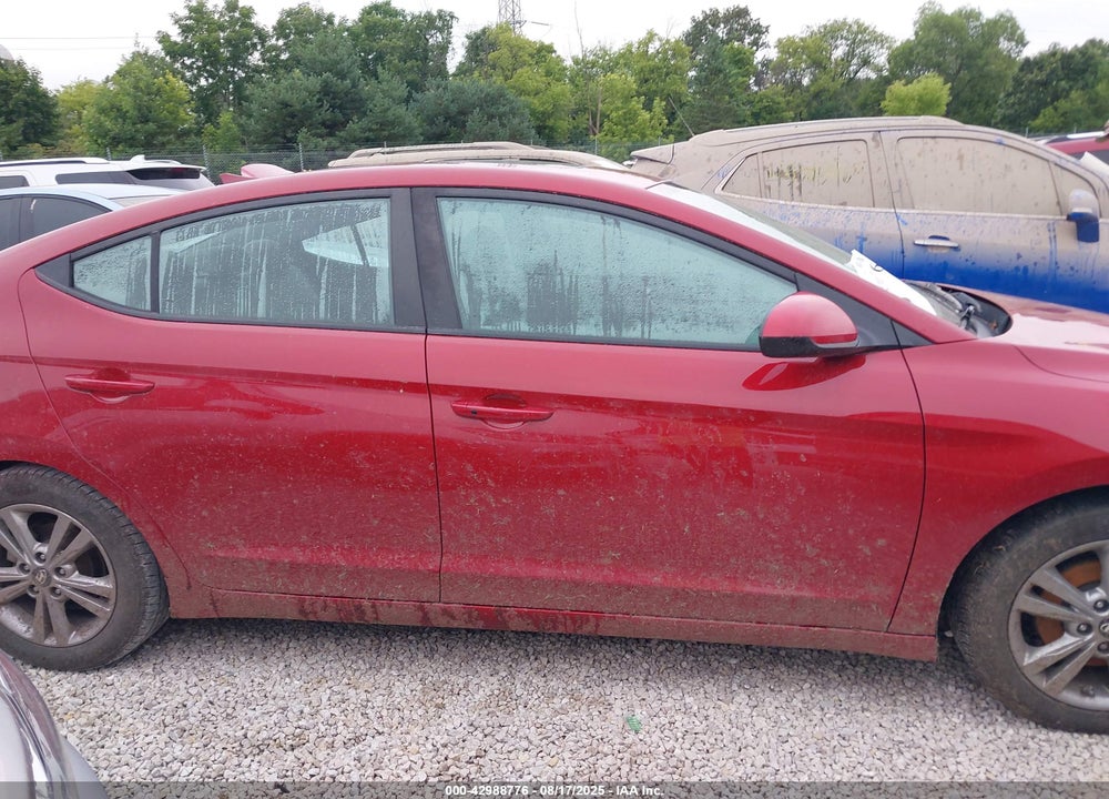 2018 HYUNDAI ELANTRA VIN: KMHD84LF9JU615461