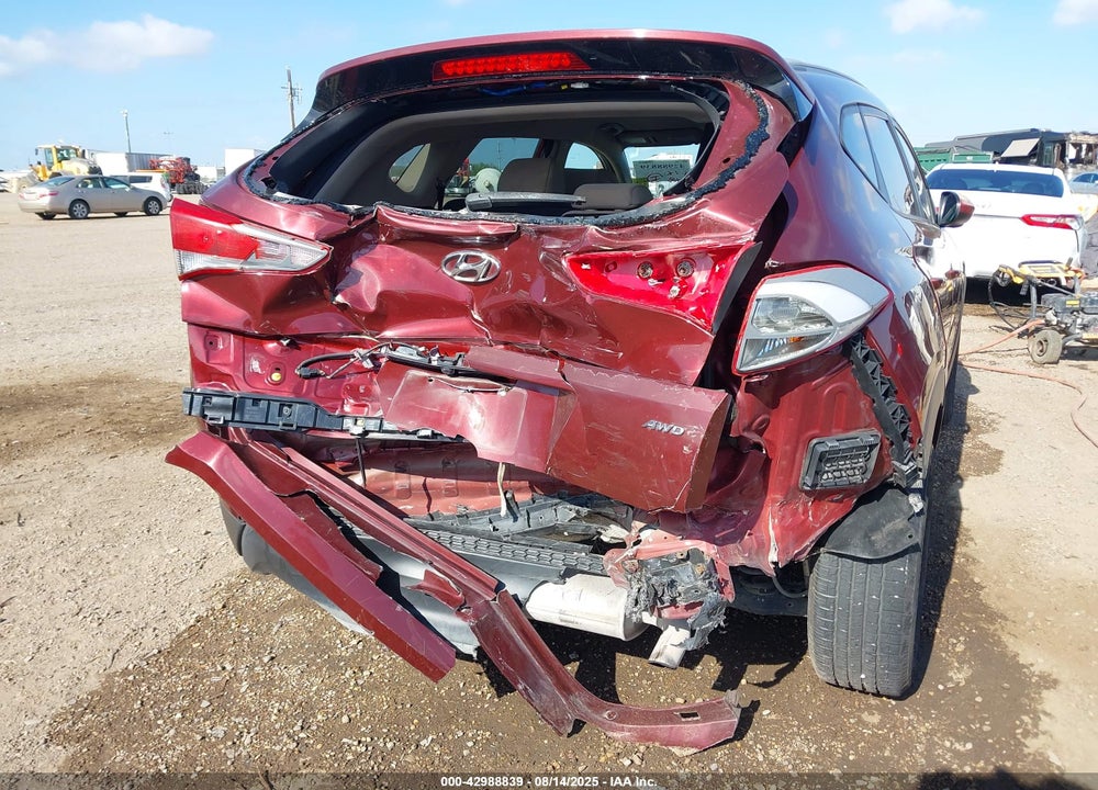 2018 HYUNDAI TUCSON VIN: KM8J3CA40JU637703