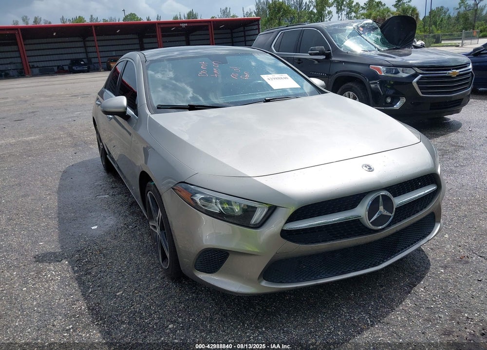 2019 MERCEDES-BENZ A-CLASS VIN: WDD3G4EB1KW032438