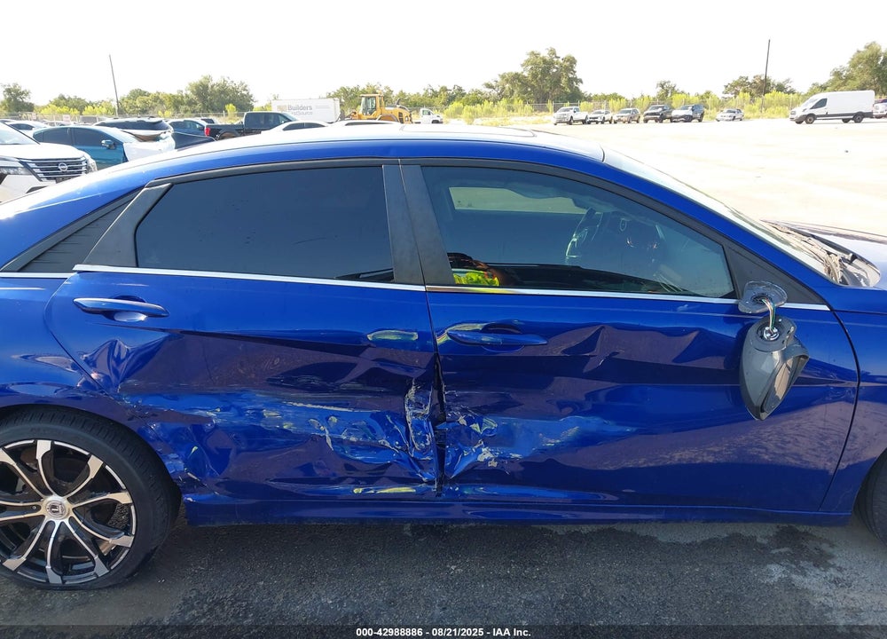 2021 HYUNDAI ELANTRA VIN: 5NPLN4AG5MH027124
