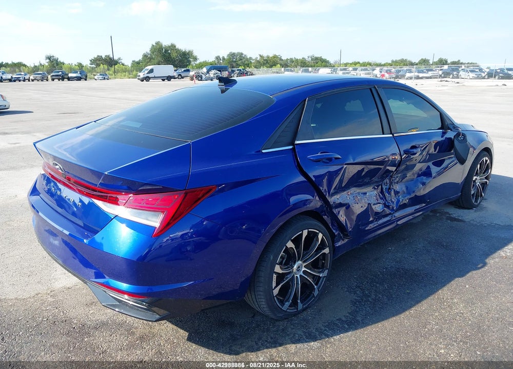 2021 HYUNDAI ELANTRA VIN: 5NPLN4AG5MH027124