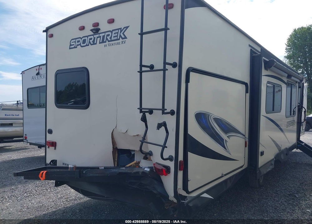 2017 VENTURE SPORT TREK VIN: 4EZT13220H8110326