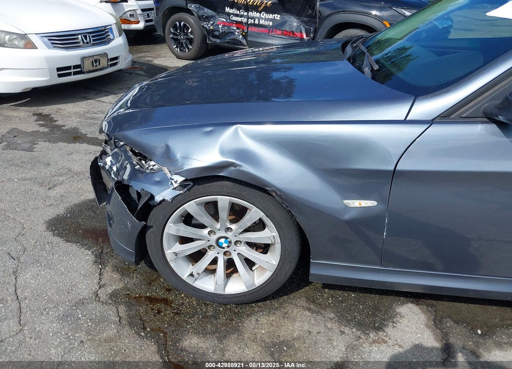 2011 BMW 3 SERIES VIN: WBAPH7C5XBE677714