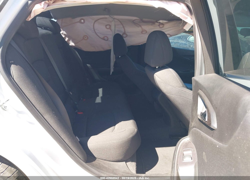 2021 CHEVROLET MALIBU VIN: 1G1ZC5ST3MF037302