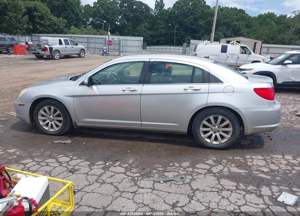 2010 CHRYSLER SEBRING VIN: 1C3CC5FB5AN225937