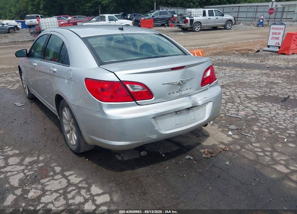2010 CHRYSLER SEBRING VIN: 1C3CC5FB5AN225937