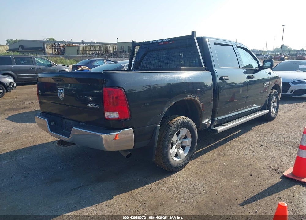 2015 RAM 1500 VIN: 3C6RR7KT9FG567512