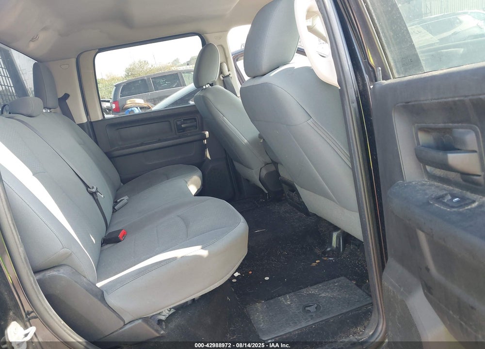 2015 RAM 1500 VIN: 3C6RR7KT9FG567512