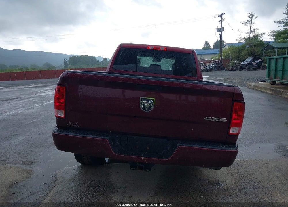 2017 RAM 1500 VIN: 1C6RR7FT2HS562836