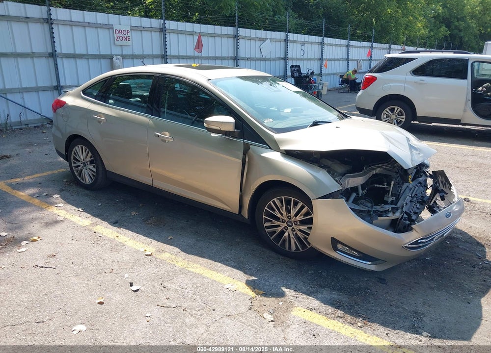 2017 FORD FOCUS TITANIUM VIN: 1FADP3J28HL331830