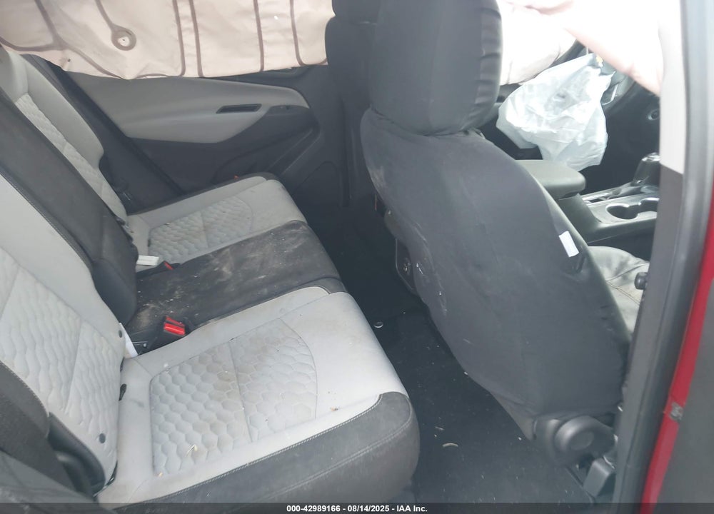 2019 CHEVROLET EQUINOX VIN: 3GNAXLEX6KS672915