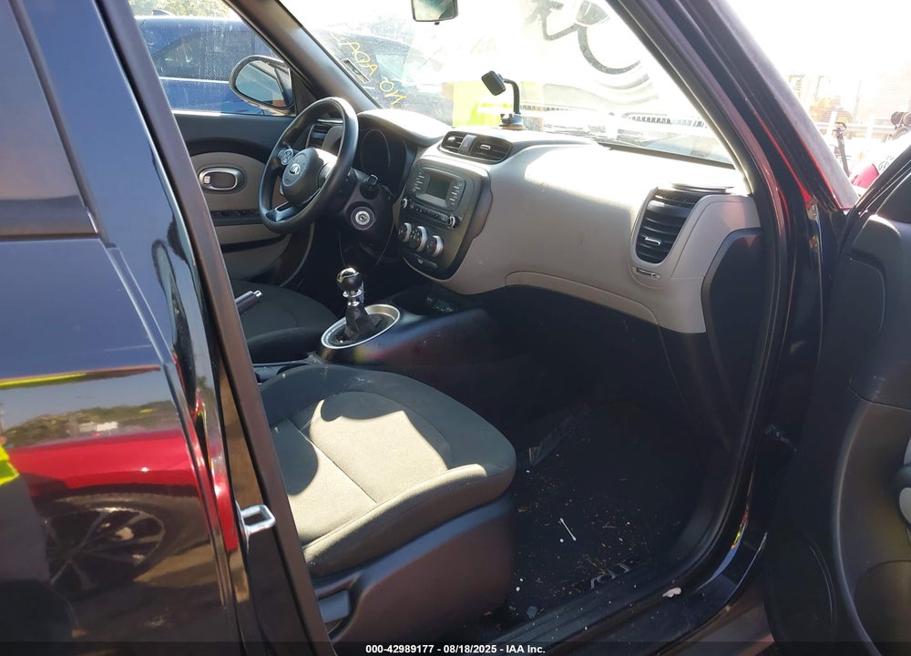 2014 KIA SOUL VIN: KNDJN2A21E7012142