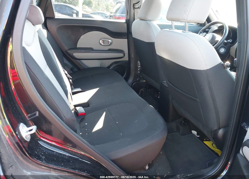 2014 KIA SOUL VIN: KNDJN2A21E7012142