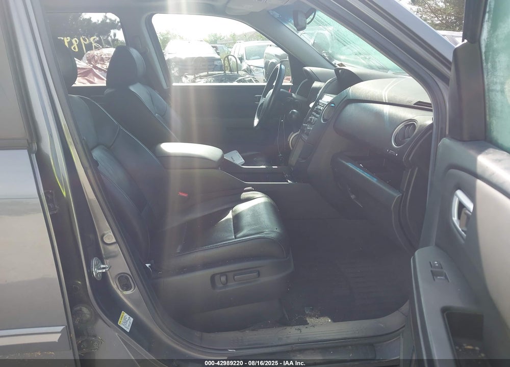 2012 HONDA PILOT VIN: 5FNYF4H54CB049605