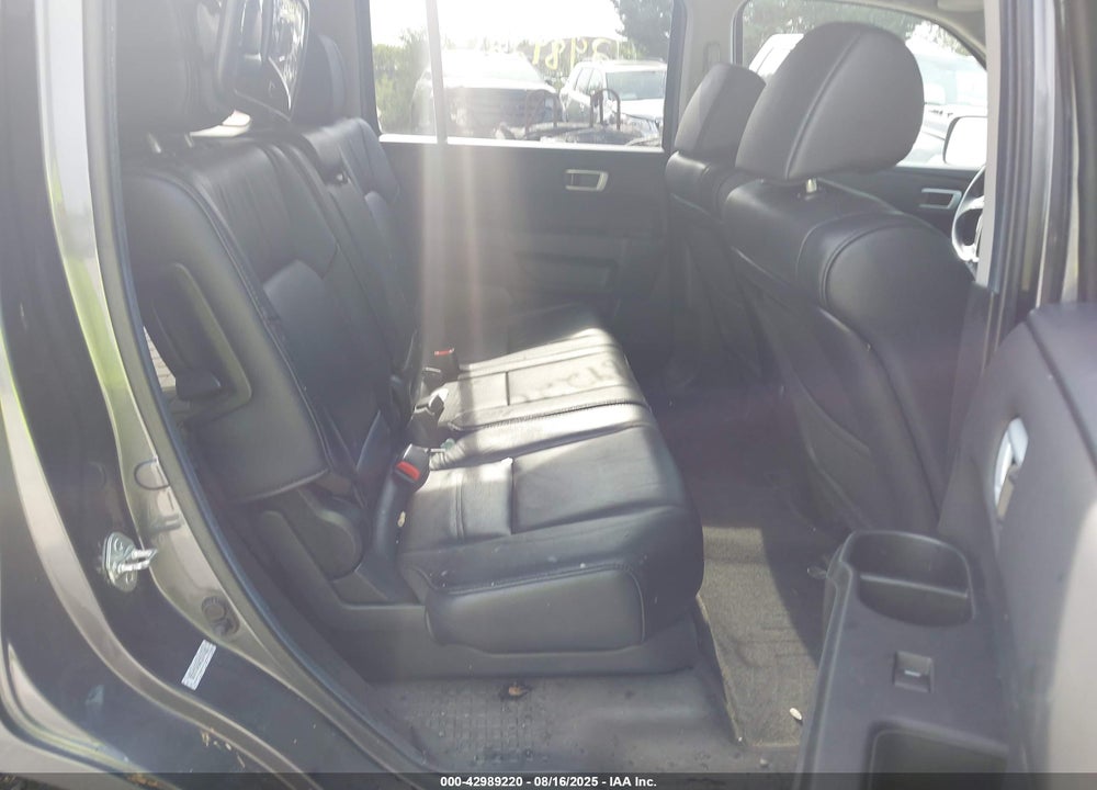 2012 HONDA PILOT VIN: 5FNYF4H54CB049605