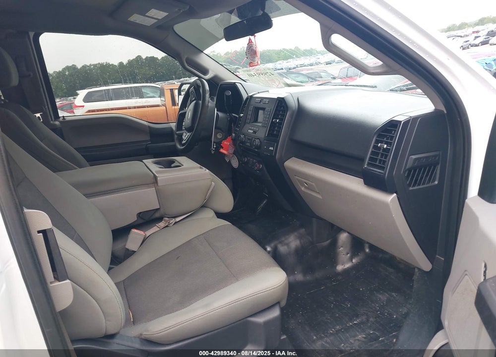 2018 FORD F-150 VIN: 1FTFX1E51JFA36133