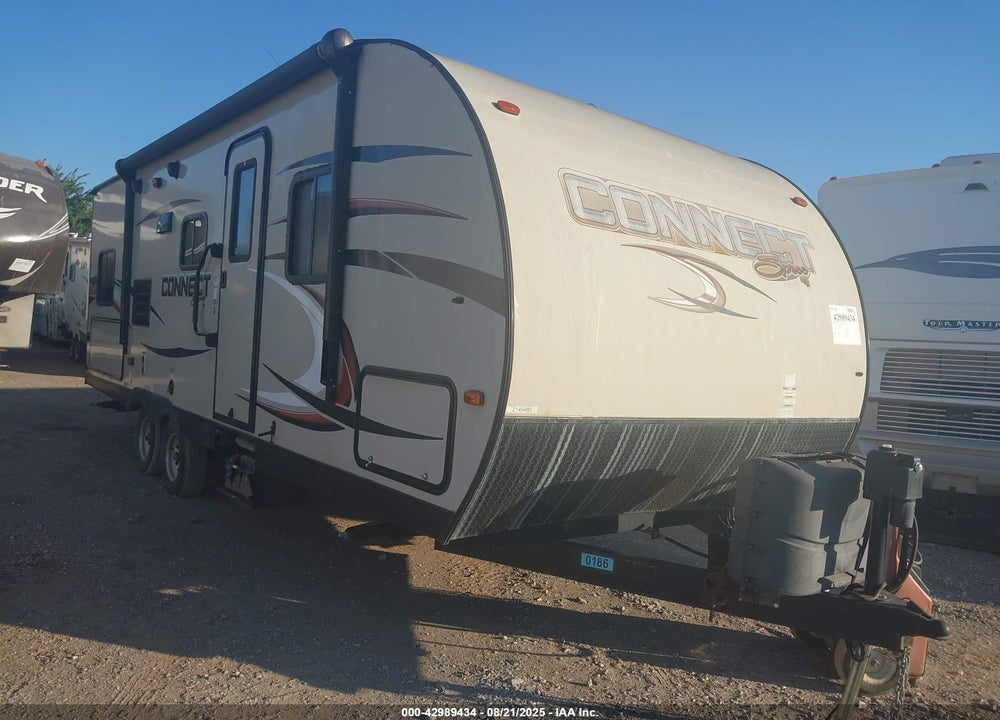 2015 KZ CONNECT SPREE 32 VIN: 4EZTL252XF8012546