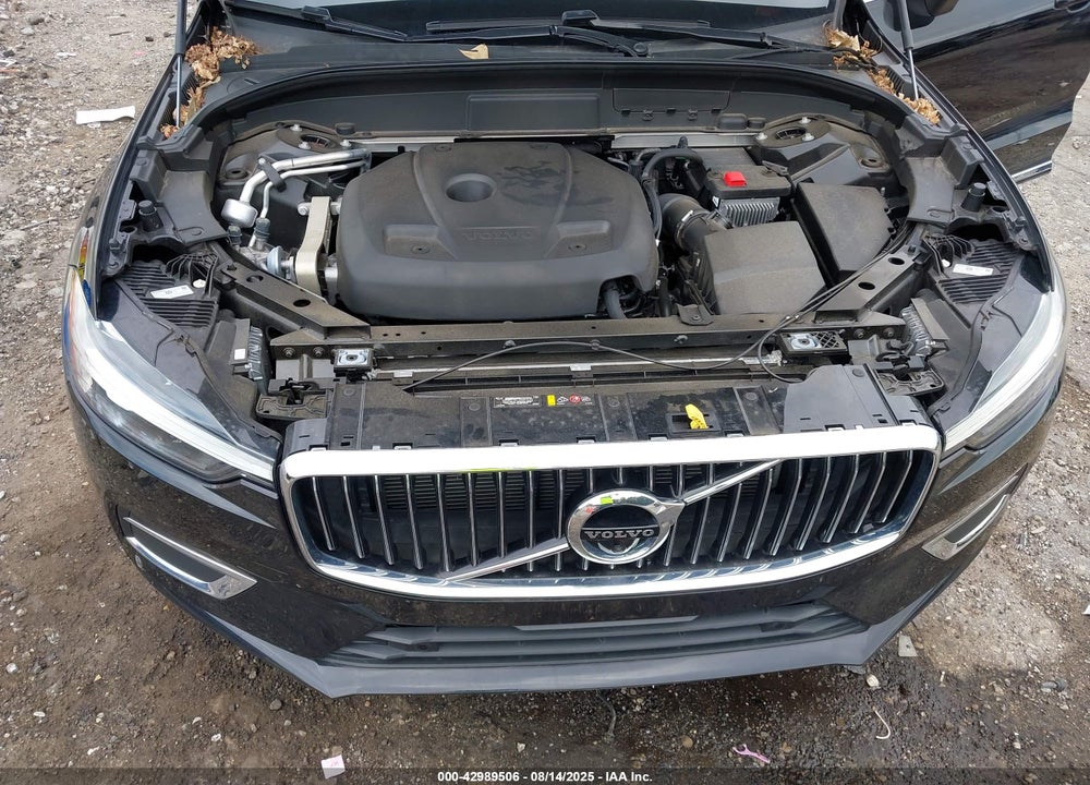 2021 VOLVO XC60 VIN: YV4102DL5M1881425