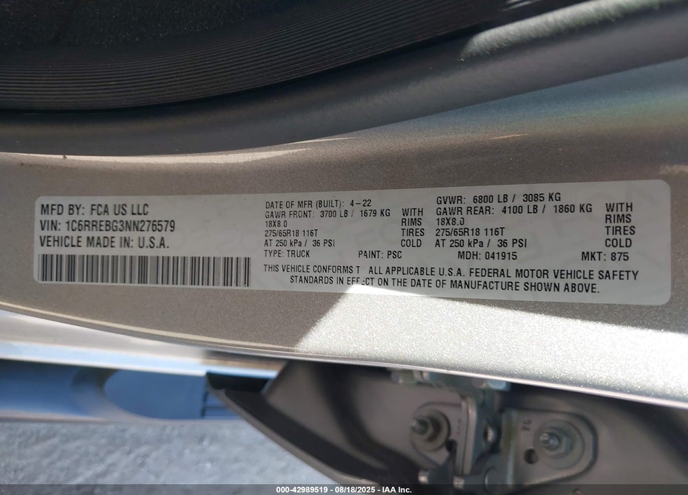 2022 RAM 1500 VIN: 1C6RREBG3NN276579