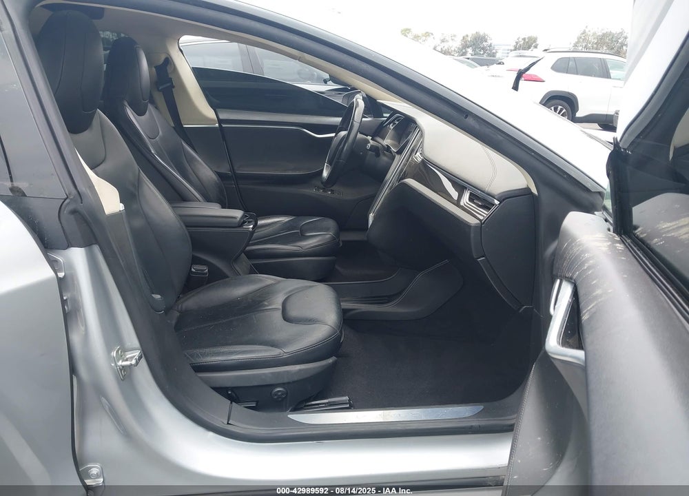 2014 TESLA MODEL S VIN: 5YJSA1H18EFP66818