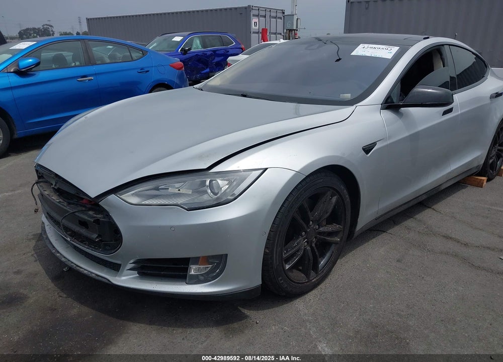 2014 TESLA MODEL S VIN: 5YJSA1H18EFP66818
