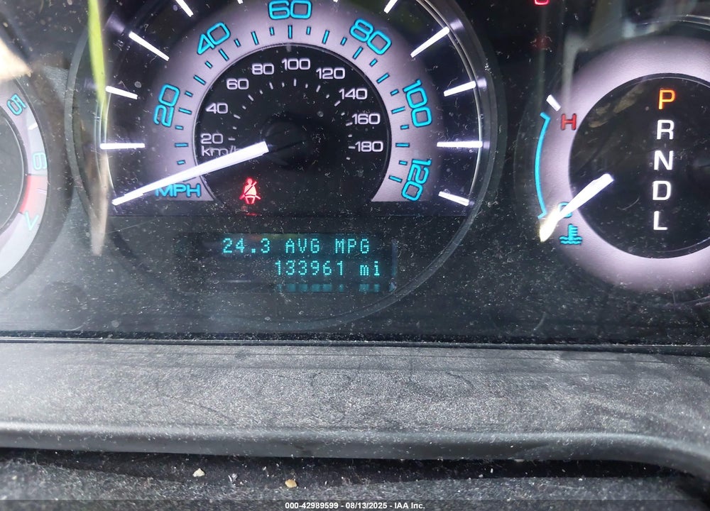 2010 MERCURY MILAN VIN: 3MEHM0HA5AR665609