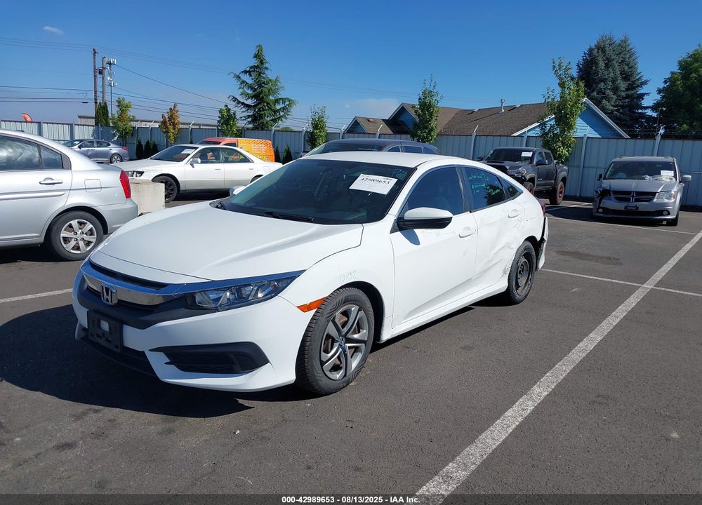 2018 HONDA CIVIC VIN: 2HGFC2F58JH532367