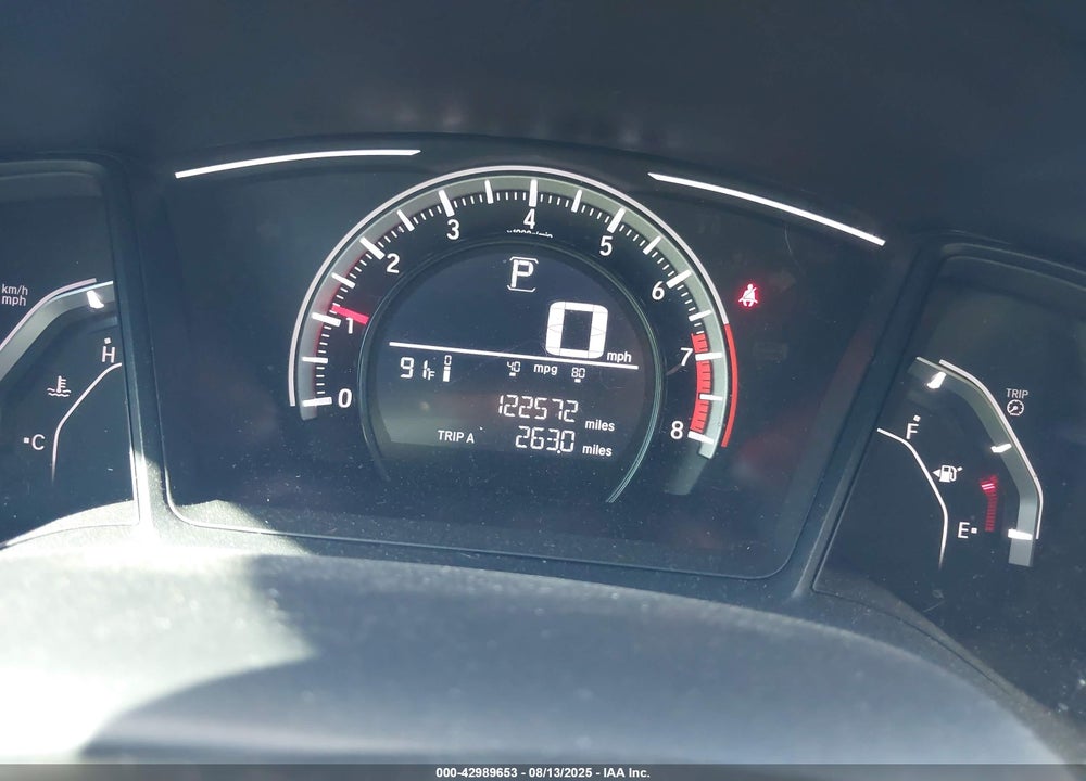 2018 HONDA CIVIC VIN: 2HGFC2F58JH532367