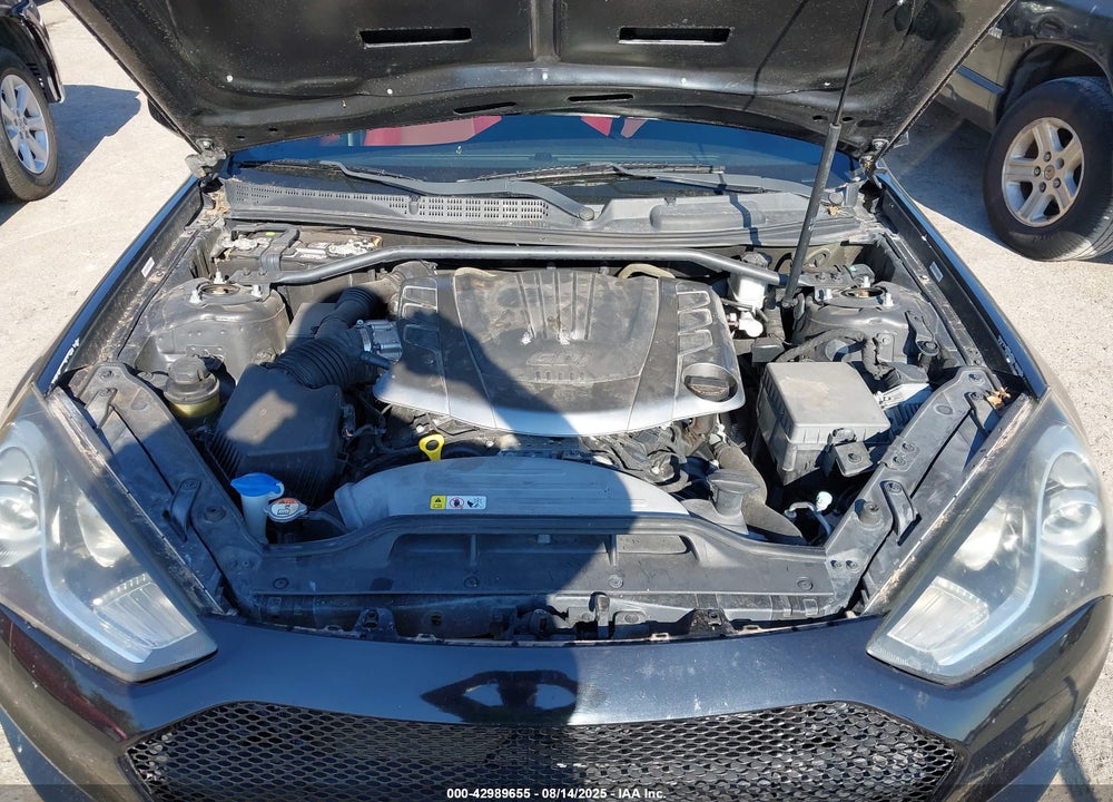2013 HYUNDAI GENESIS VIN: KMHHU6KJ3DU105819