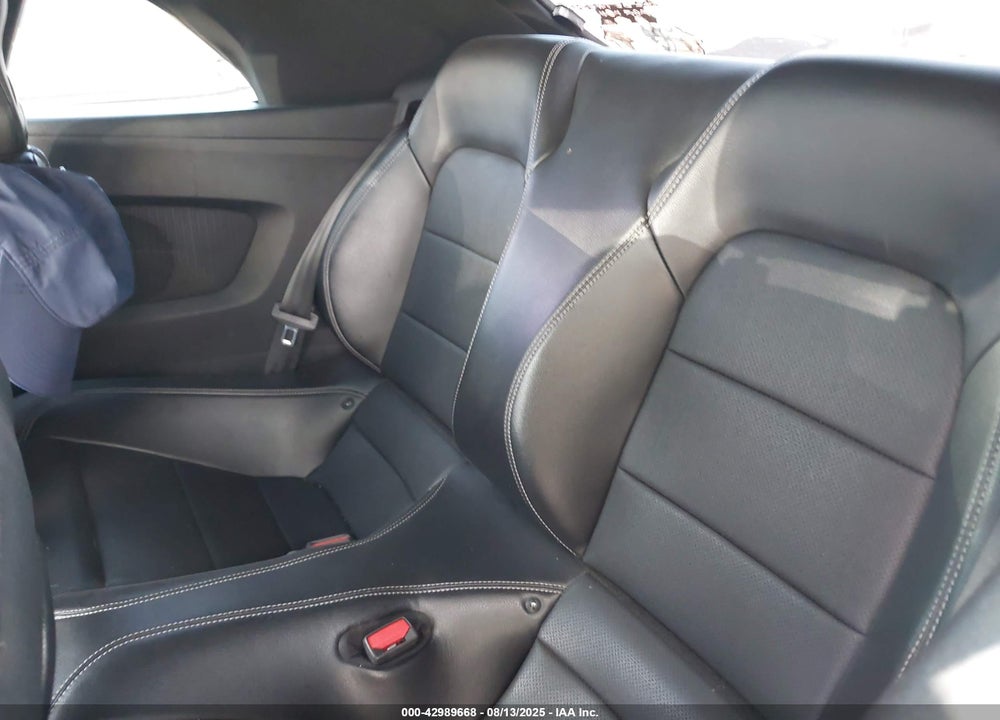 2022 FORD MUSTANG VIN: 1FATP8UH6N5102944