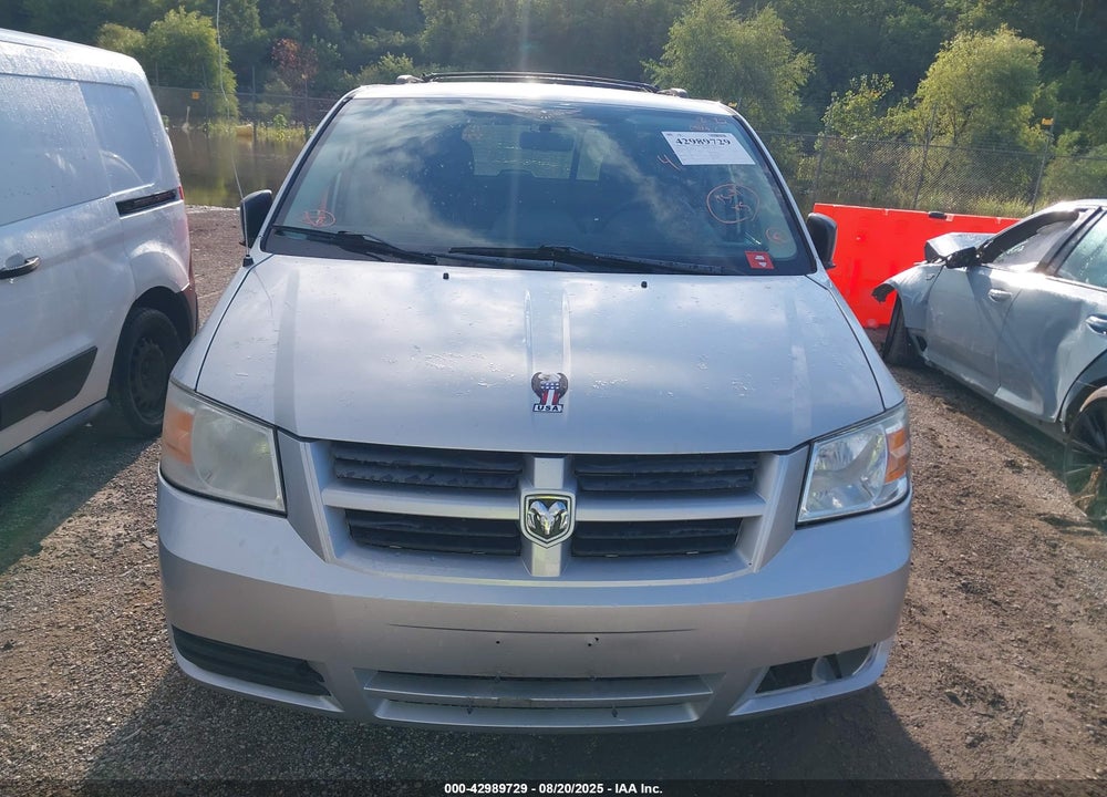 2010 DODGE GRAND CARAVAN VIN: 2D4RN3D10AR477471