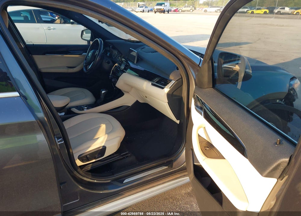 2018 BMW X1 VIN: WBXHU7C35J5H43446