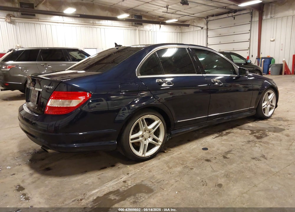 2011 MERCEDES-BENZ C CLASS VIN: WDDGF8BB7BR166532