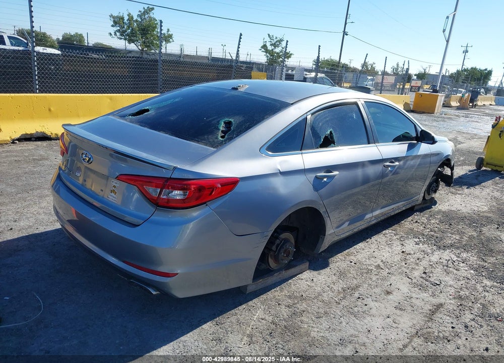 2016 HYUNDAI SONATA SE VIN: 5NPE24AF7GH322495