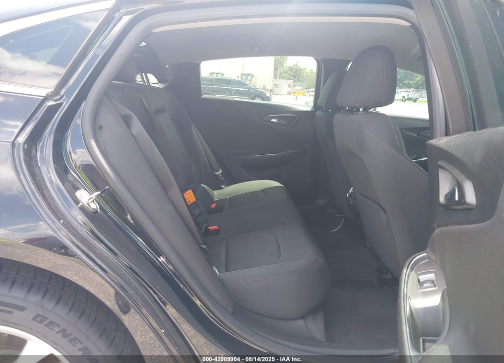 2018 CHEVROLET MALIBU VIN: 1G1ZD5STXJF106060