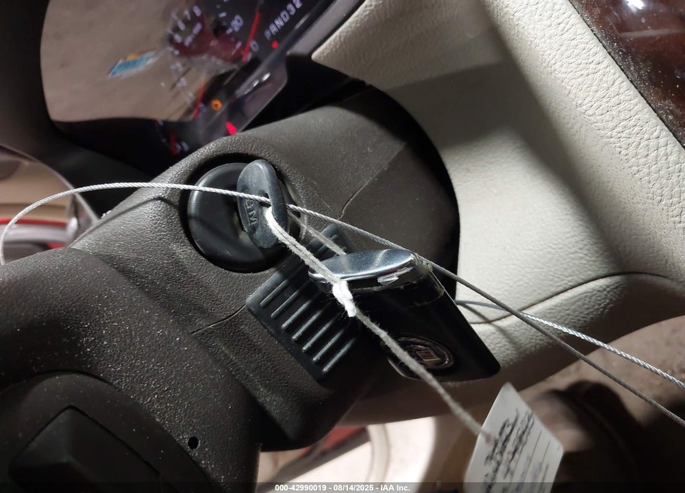 2009 CADILLAC DTS VIN: 1G6KD57Y59U105972