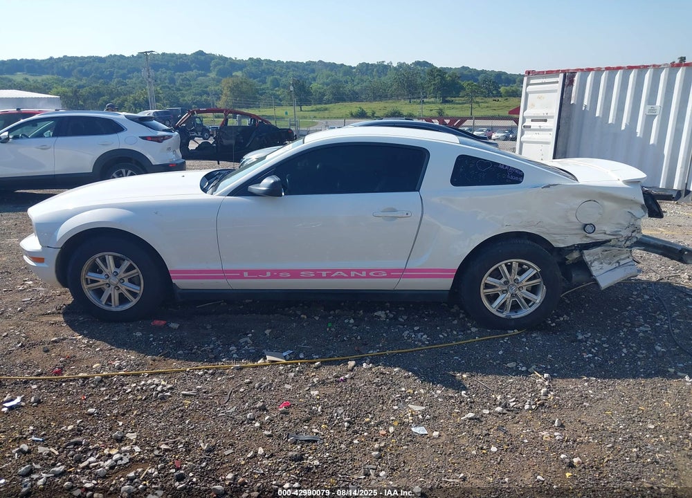 2007 FORD MUSTANG V6 DELUXE/V6 PREMIUM VIN: 1ZVFT80N975347140