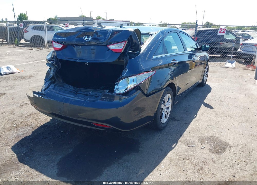 2012 HYUNDAI SONATA GLS VIN: 5NPEB4AC6CH353138