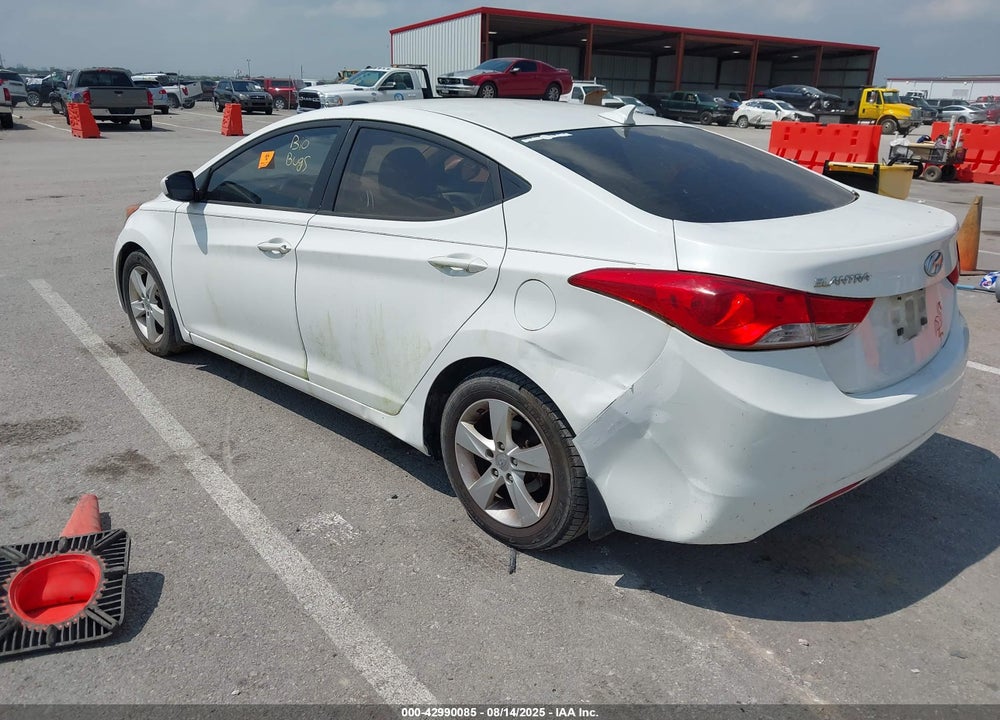 2013 HYUNDAI ELANTRA VIN: 5NPDH4AE9DH178655