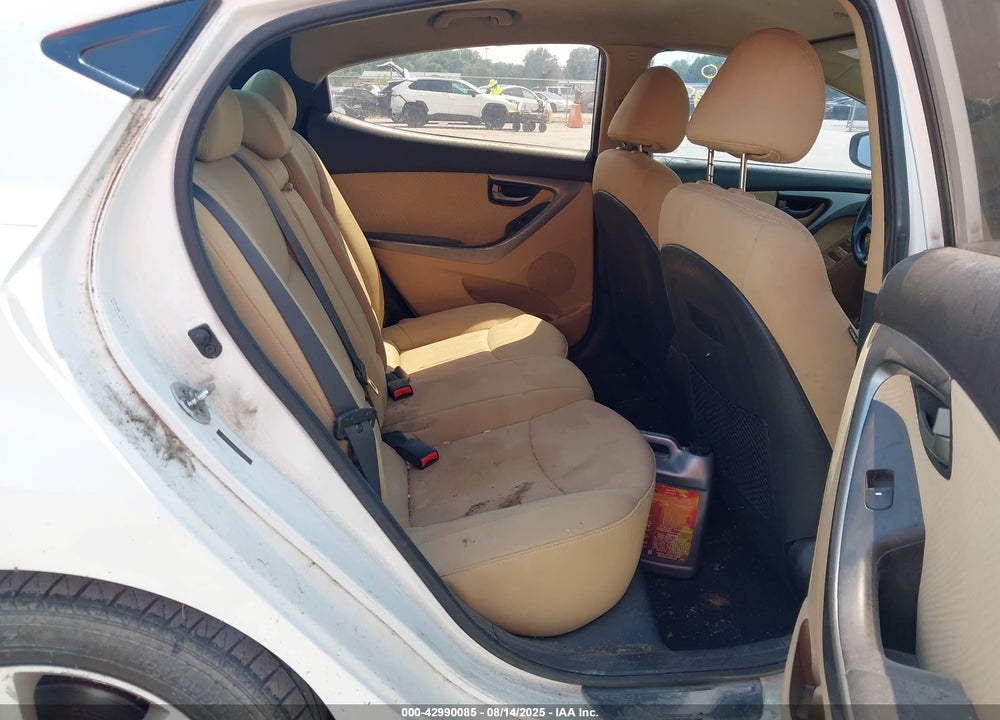 2013 HYUNDAI ELANTRA VIN: 5NPDH4AE9DH178655
