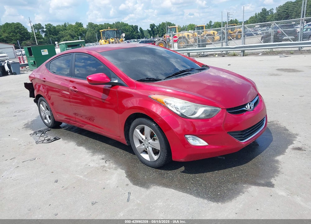 2013 HYUNDAI ELANTRA VIN: KMHDH4AE7DU801045
