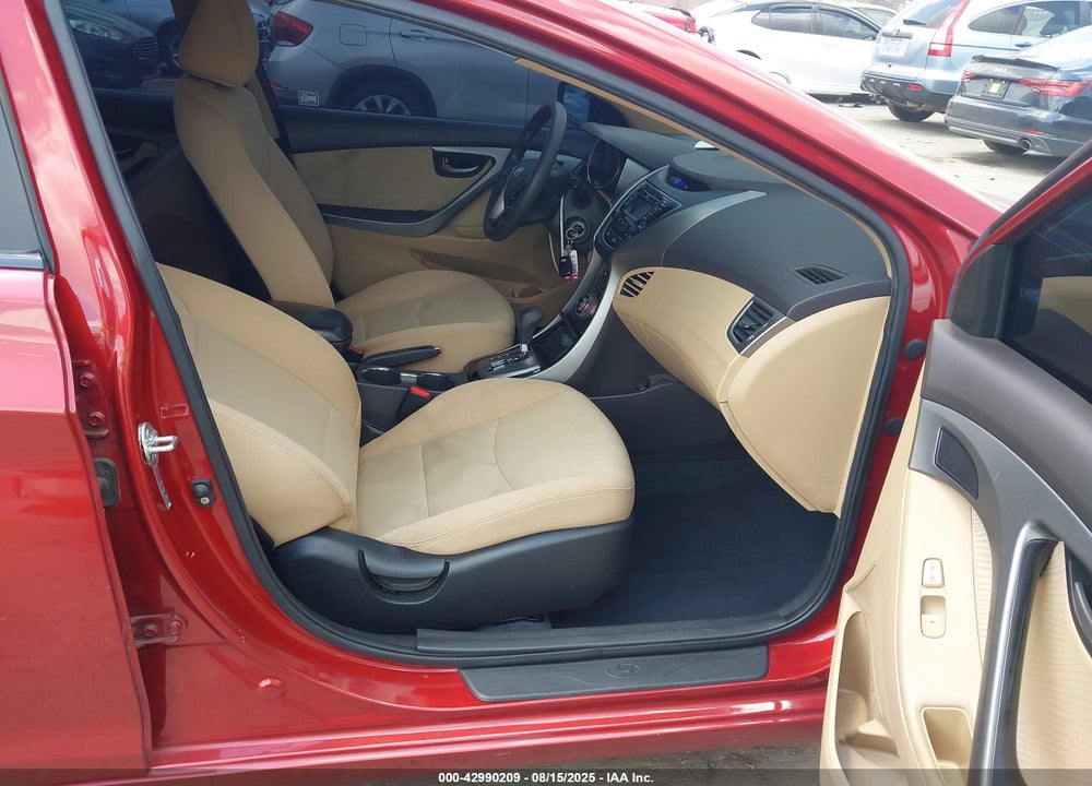 2013 HYUNDAI ELANTRA VIN: KMHDH4AE7DU801045
