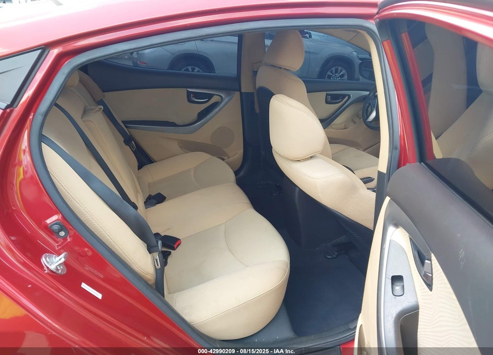 2013 HYUNDAI ELANTRA VIN: KMHDH4AE7DU801045